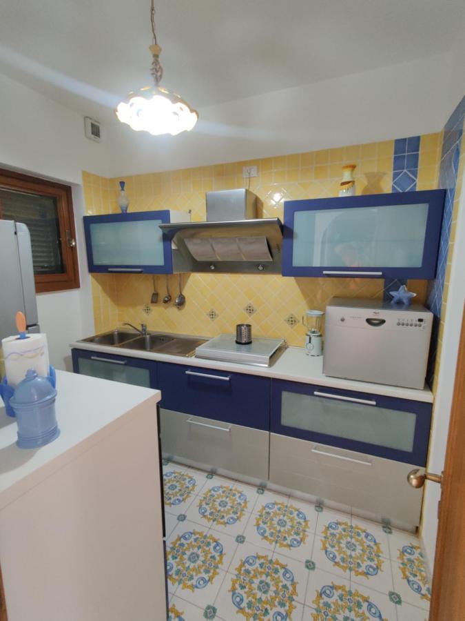 Casa La Scogliera Lägenhet Praiano Exteriör bild