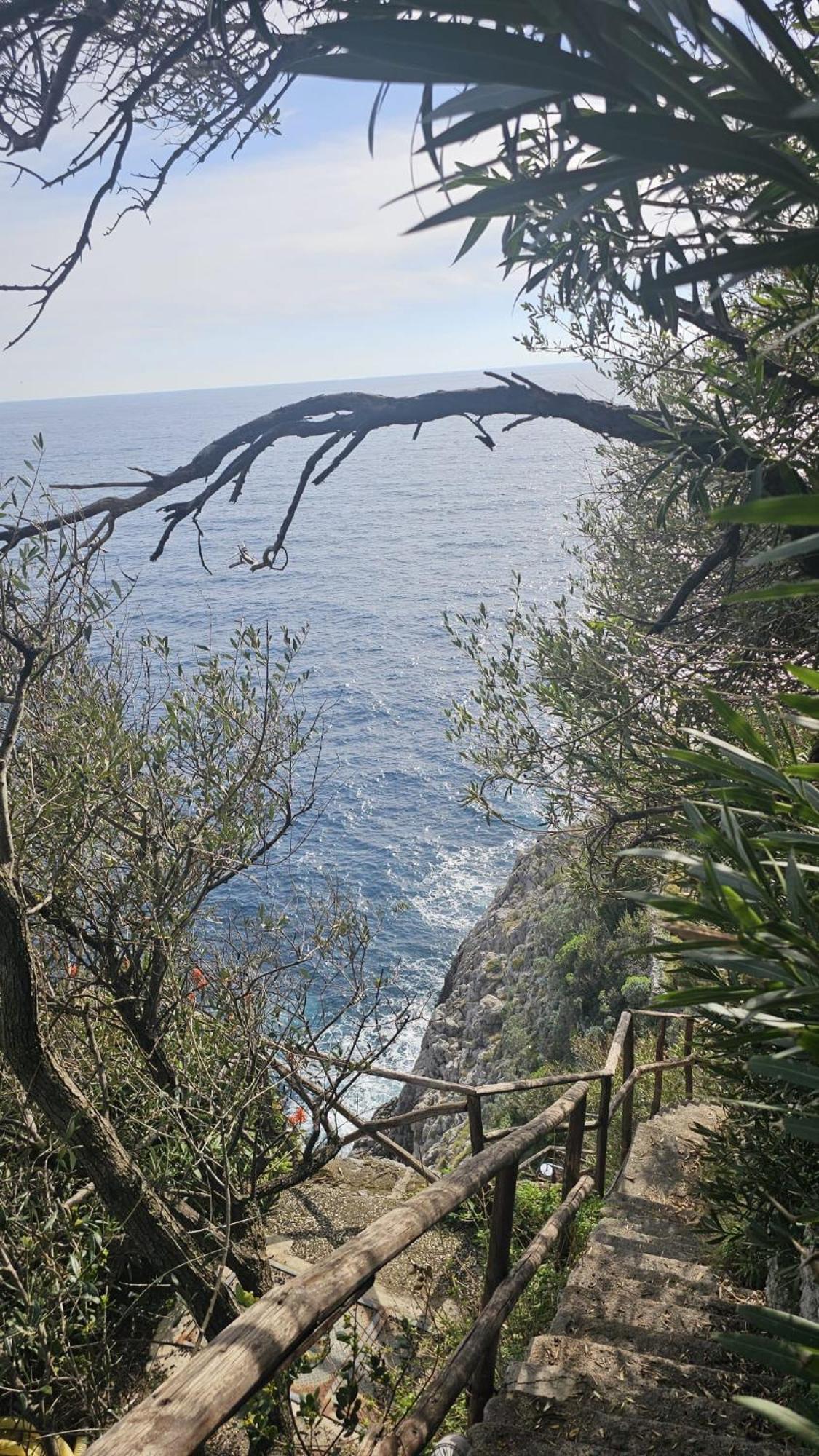 Casa La Scogliera Lägenhet Praiano Exteriör bild